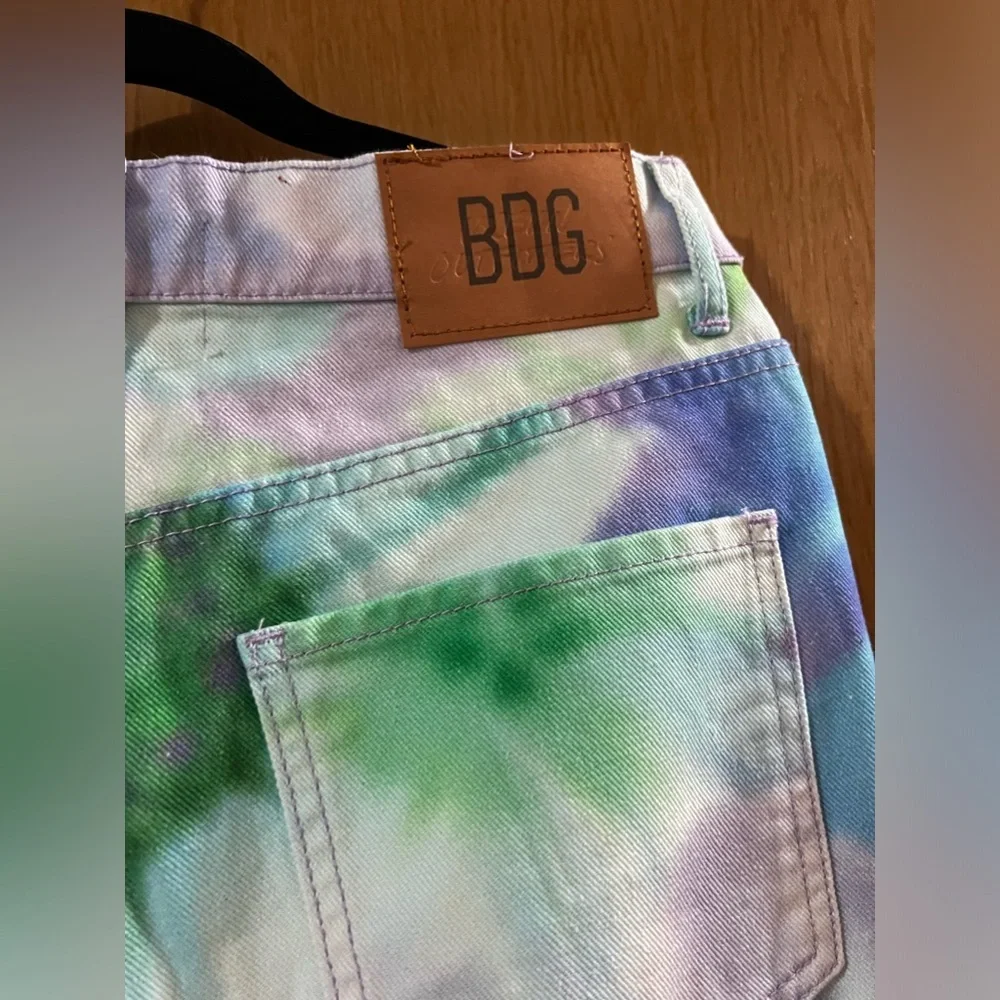 BDG URBAN OUTFITTERS Cowboy Jeans Tie Dye Floral Hippie 5 Pocket Sz 28​​ - Picture 7 of 9